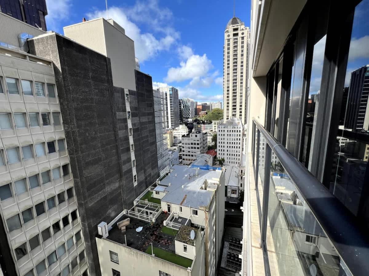Highrise Studio Apartment W/ Ac, Pool & Gym In Auckland Cbd Zewnętrze zdjęcie